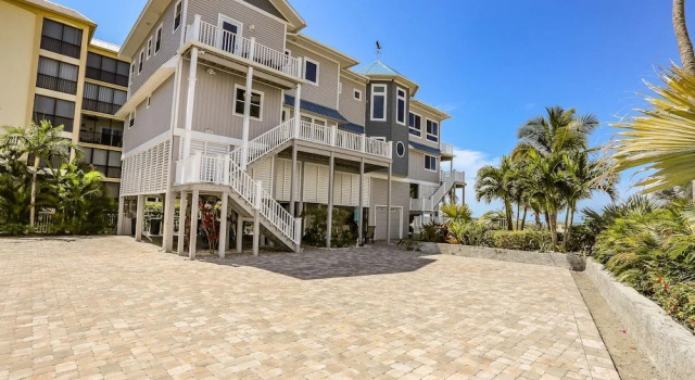 30 Gulf Beach Road Island Girl