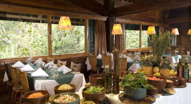 Serena Mountain Lodge, Rezervovat Hotel Eastern Province hotely s parkováním, Parkování