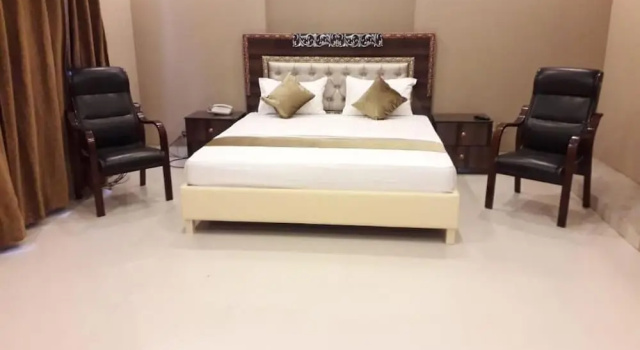 Hotel Days Inn Two, Забронировать Отель Лахор Пакистан