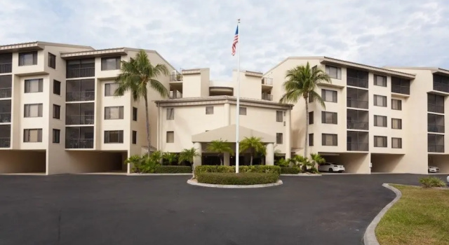 Santa Maria Harbour Resort 409, Забронировать Курортный отель Курортные отели Fort Myers Area, Курортный отель