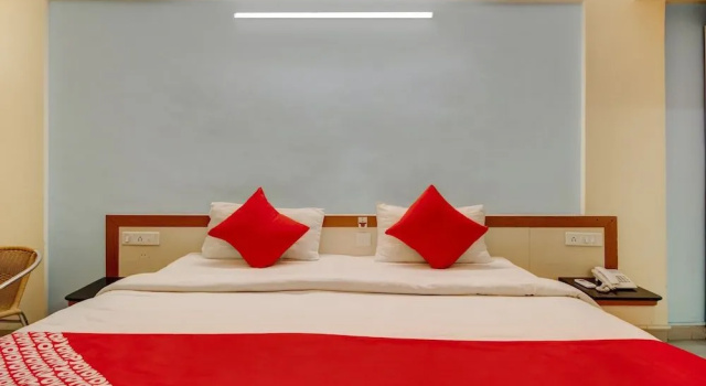 Capital O 40904 Hotel Satish Executive