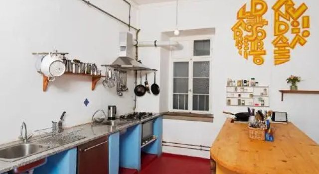 Black Forest Hostel, Забронировать Хостел Недорогие отели Фрайбург-им-Брайсгау, недорогие