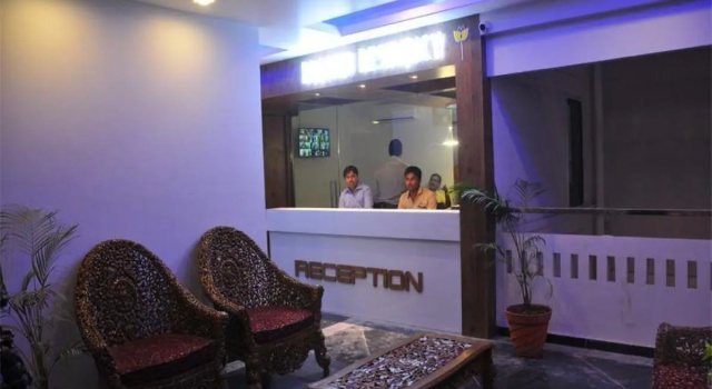 Hotel Prabhu Residency, Забронировать Отель Пандхарпур штат Махараштра