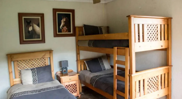 Двухместное шале с видом на горы Silver Mist Resort