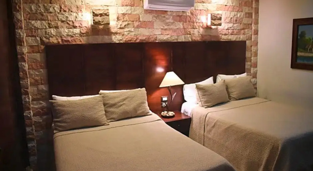 Номер Standard с балконом El Zaguán Colonial by GuruHotel