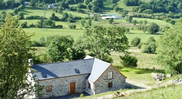 Tyddyn Tyfod, Забронировать Отель Коруэн Клоид