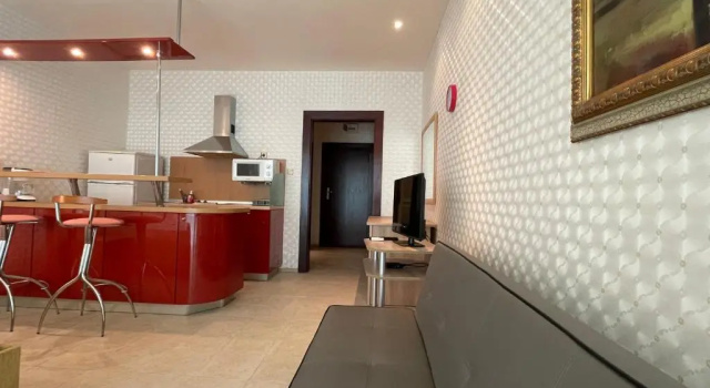 Студия с балконом Sunny Beach Studio
