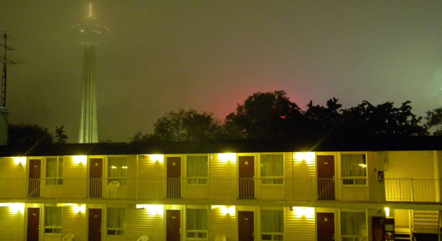 Fairway Inn by the Falls, Забронировать Мини-отель Ниагарский водопад Онтарио, рядом с Водопад Хорсшу