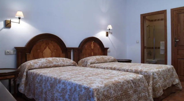 Casa Rural Las Nieves, Забронировать Отель Отели Касерес 4 звезды, 4*
