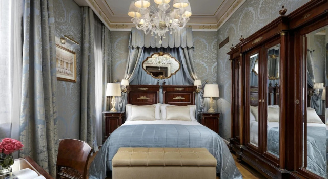 Отель Danieli, A Four Seasons, Забронировать Отель Кастелло Венеция, рядом с Мост Риальто