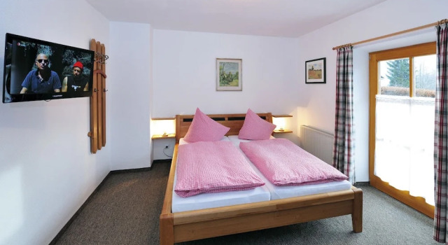 Ferienwohnung Vogl, Забронировать Гостевой дом Берхтесгаден Район Берхтесгаден, рядом с Kreisklinik Berchtesgaden