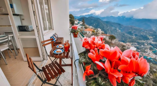 CASA CHIARINA breathtaking sea view