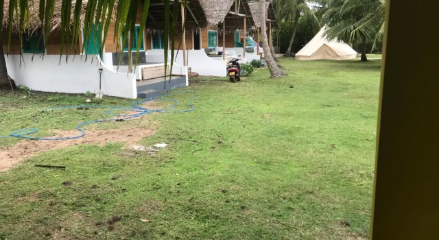Тент Salt Bay Kite and Dive Resort