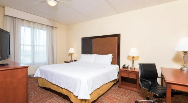 Люкс с 2 комнатами Homewood Suites by Hilton Lexington-Hamburg