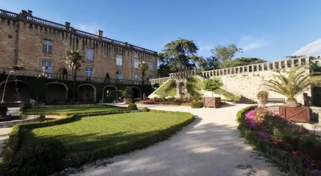 Studio Atypique Immeuble de 1820 (Adults Only), Забронировать Апартаменты/квартира Фюмель Lot Valley, рядом с Замок Фюмель