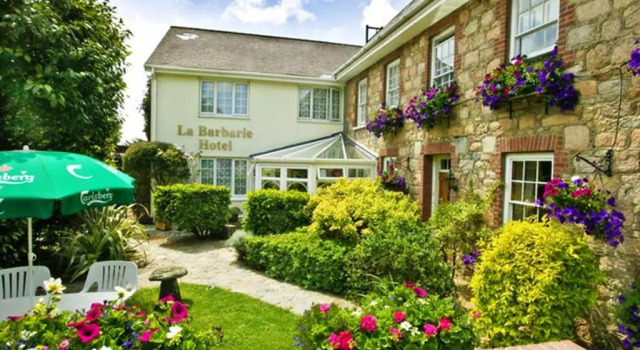 La Barbarie Hotel, Boek Hotel St Martin Guernsey 