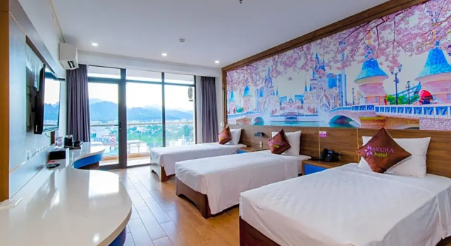Трёхместный номер Standard с видом на город Sakura Hotel