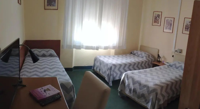 Трёхместный номер Standard Giappone Inn Parking Hotel