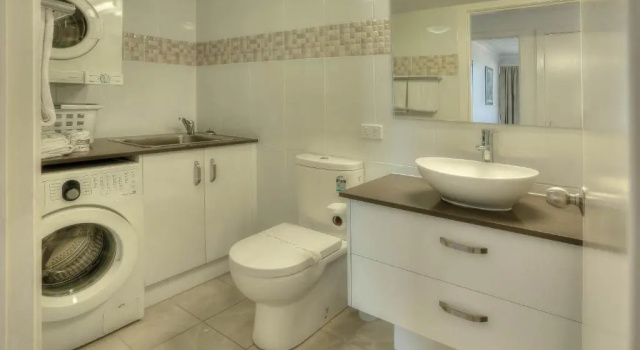 Апартаменты Deluxe Pelican Sands Beach Resort