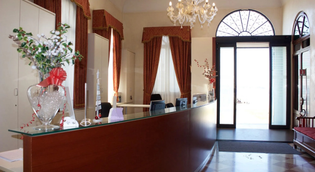 Isola di San Servolo - Centro Soggiorno, Забронировать Гостевой дом Отели Венето с завтраком, Завтраки