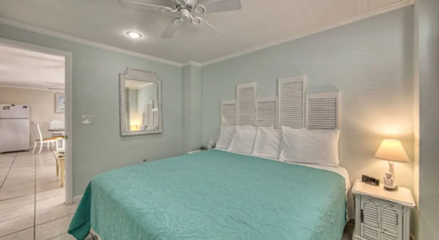 245 Mango - Mermaid, Забронировать Отель Отели Fort Myers Area 3 звезды, 3*