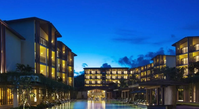 Dusit Princess Moonrise Beach Resort