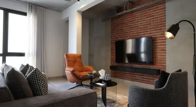 C Living 3 - Almalqa