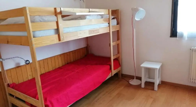 Appartement Le Grand-Bornand, 4 pièces, 6 personnes - FR-1-241-63, Забронировать Апартаменты/квартира Отели Лыжного курорта на озере Анси с парковкой, Парковка