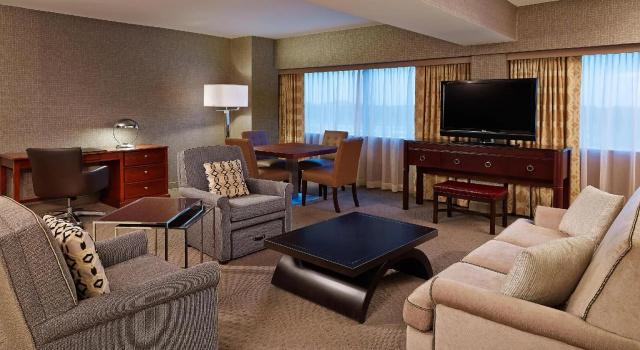 Sheraton Detroit Novi, Забронировать Отель Нови Detroit Metropolitan Area