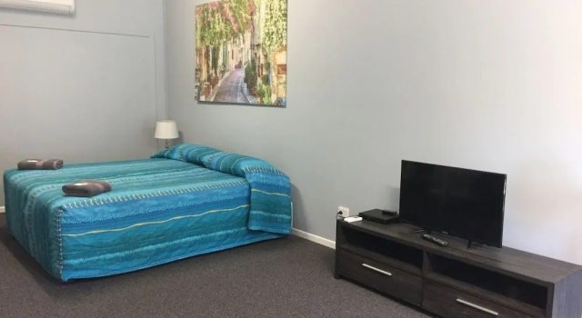 Clarence Head Caravan Park, Забронировать Кемпинг Отели Clarence Valley с парковкой, Парковка