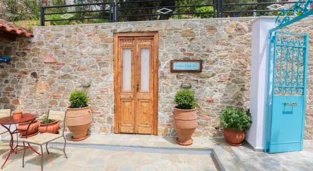 Студия Studios Villa Eleni