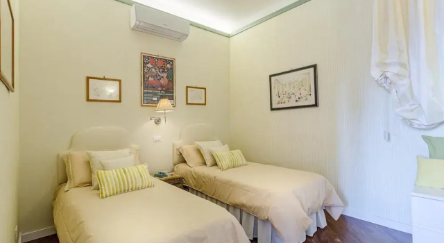 Casa Emy in Lucca With 3 Bedrooms and 2 Bathrooms, Забронировать Апартаменты/квартира Апартаменты Лукки, рядом с Кафедральный собор Лукки, Апартаменты/квартира