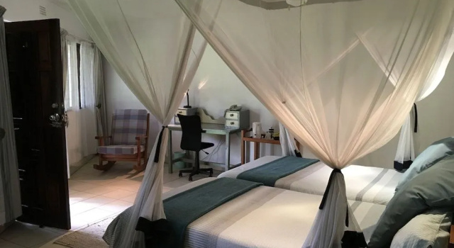 Wendels Guest House, Rezervați Pensiune Hoteluri în Lilongwe cu piscină, Piscină