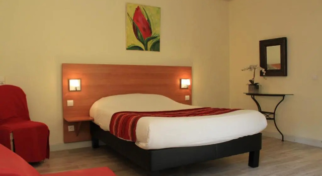 Двухместный номер Comfort Hôtel de Paris - Dijon Centre Gare