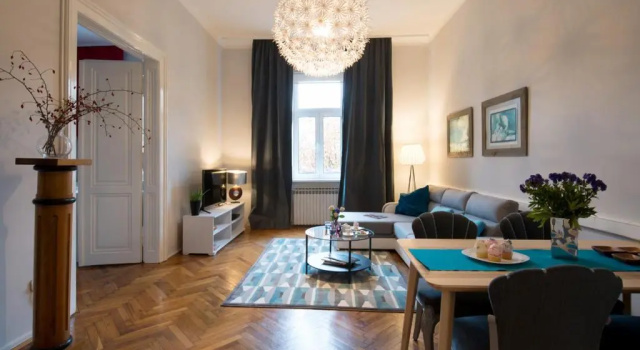 LikeHome Apartment