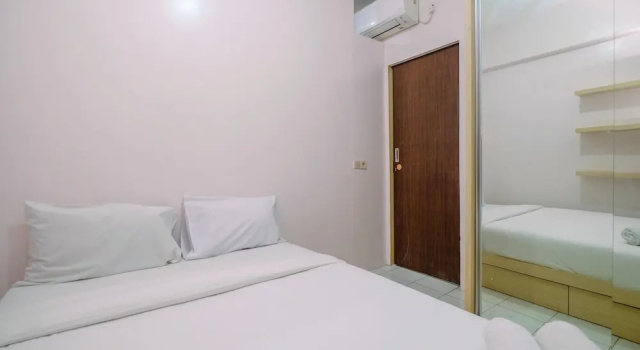 Апартаменты Comfort 2BR at Bogor Mansion Apartment By Travelio