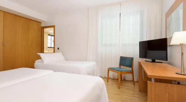 Трёхместный номер Hotel Jerez Centro