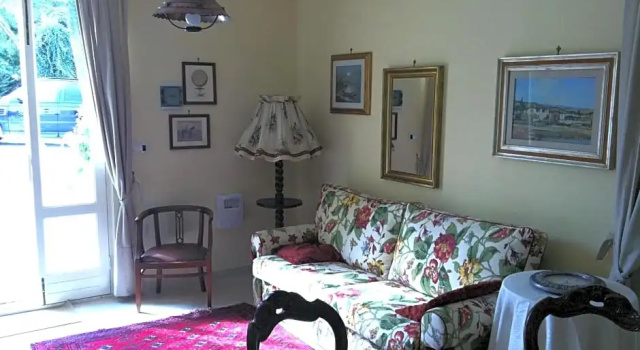 Casina San Martino, Book Hotel Uggiano Montefusco hoteller med pool, Swimmingpool