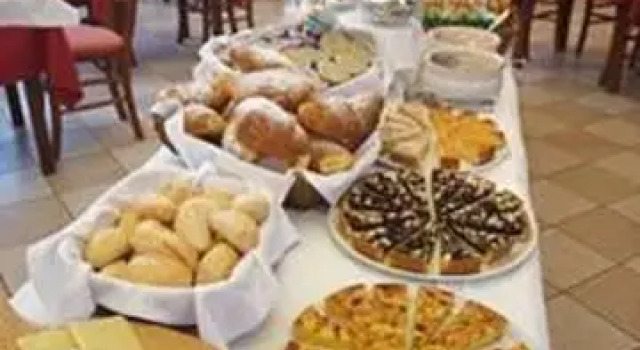 Hotel Tirrenus Perugia, Rezervați Hotel Montebello Umbria