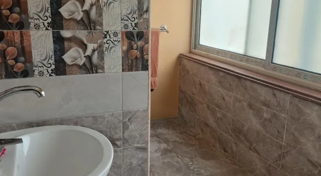Шестиместный номер Standard Blue Eyes Hotel