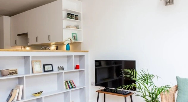 Charming Brand new House in Cambridge - Sleeps 6, Varaa Hotelli Kembridzh 