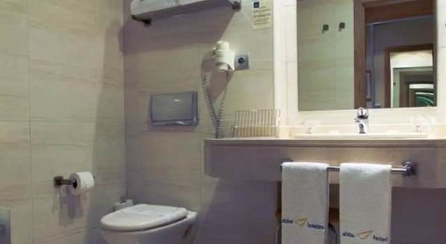 Двухместный номер Standard Abba Comillas Hotel