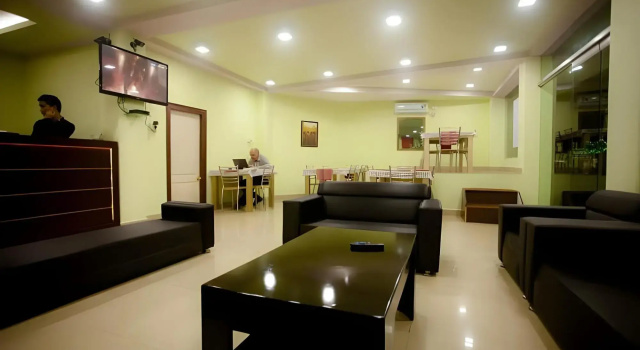 The Grand Hotel, Book Hotel Mizoram hoteller med parkering, Parkering