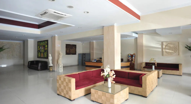 Airy Denpasar Barat Gatot Subroto Barat 459 Bali, Забронировать Отель Отели Падангсамбиан с завтраком, Завтраки