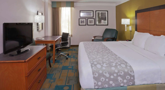 Двухместный номер Standard La Quinta by Wyndham Houston Stafford Sugarland