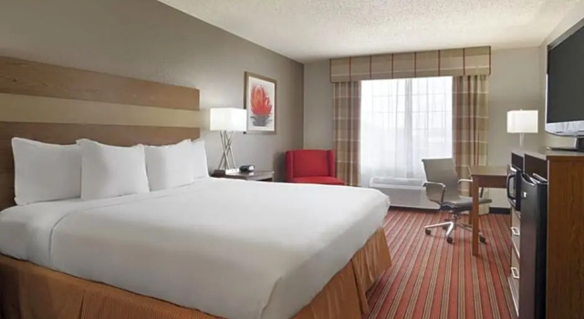 Двухместная студия Country Inn & Suites by Radisson, DFW Airport South, TX