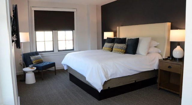 Номер Standard Samuel Elbert Hotel