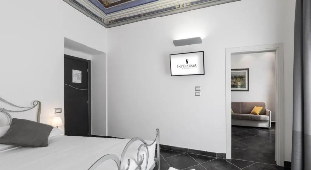 Interamnia Boutique Hotel, Забронировать Отель Комунанца Монти-Сибиллини