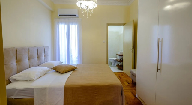 Olala Athens Center 2BR Apartment w/ balcony