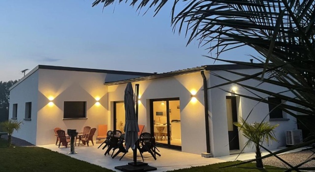 Maison neuve 4 étoiles plain-pied proche de la mer, Забронировать Отель Плюрьен Côtes-d'Armor